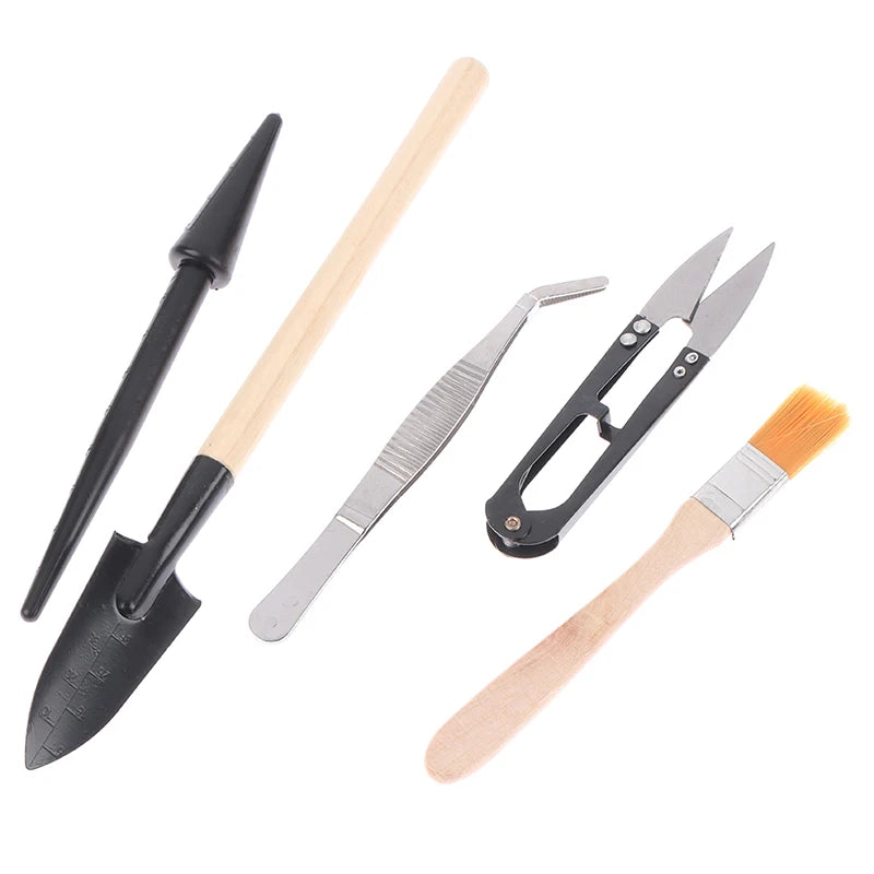 13-Piece Garden Tool Set